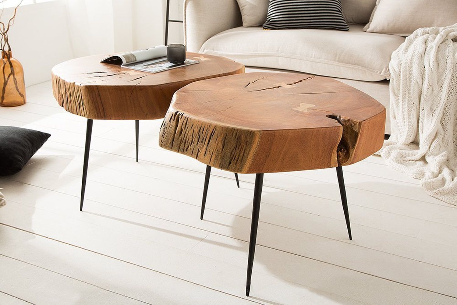 Couchtisch Akazienholz Metall Ø 60 cm in Natur Schwarz
