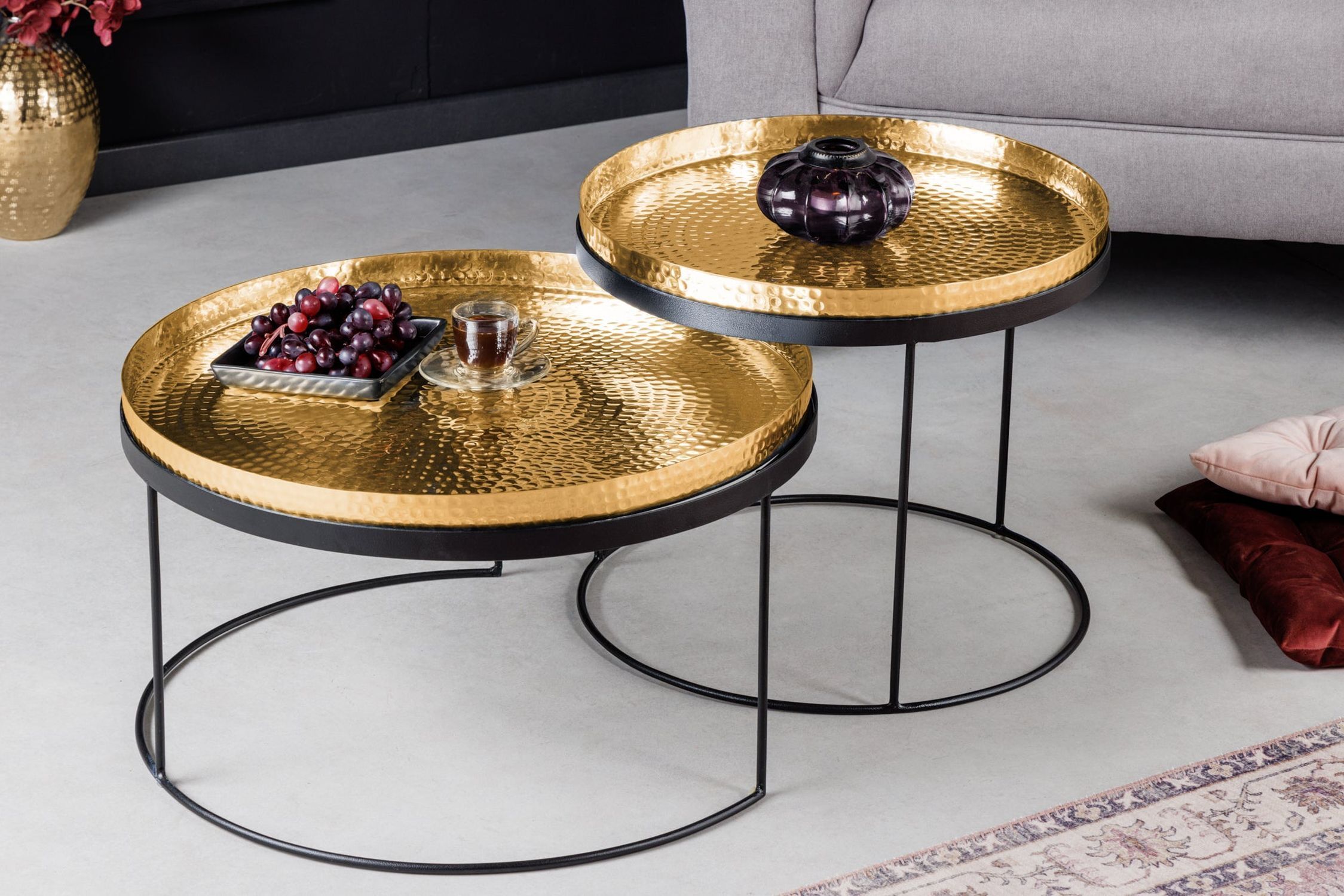 Couchtisch 2er Set in Gold Schwarz mit Tabletts Handarbeit