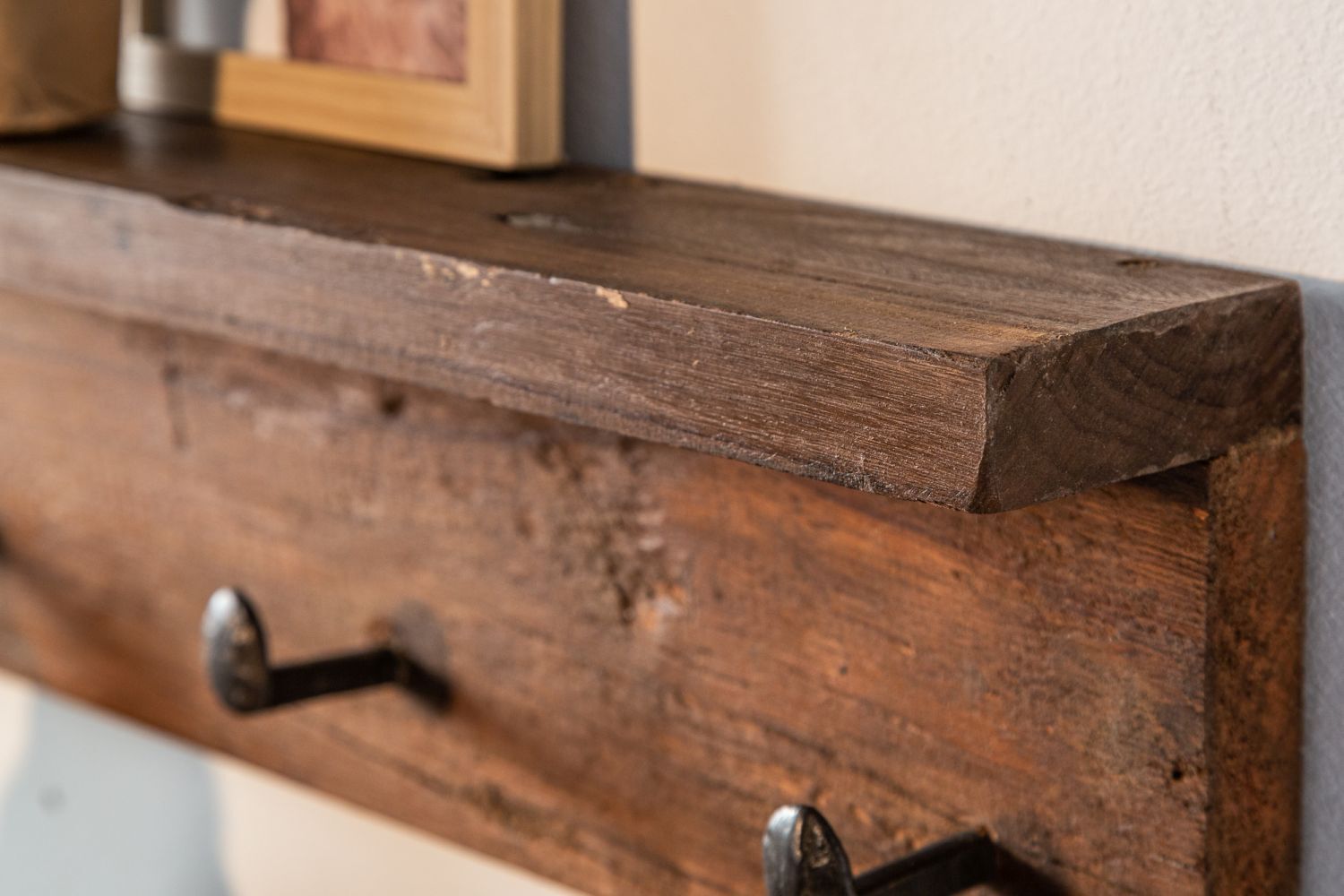 Wandgarderobe recyceltes Teakholz Metall 30 cm in Natur