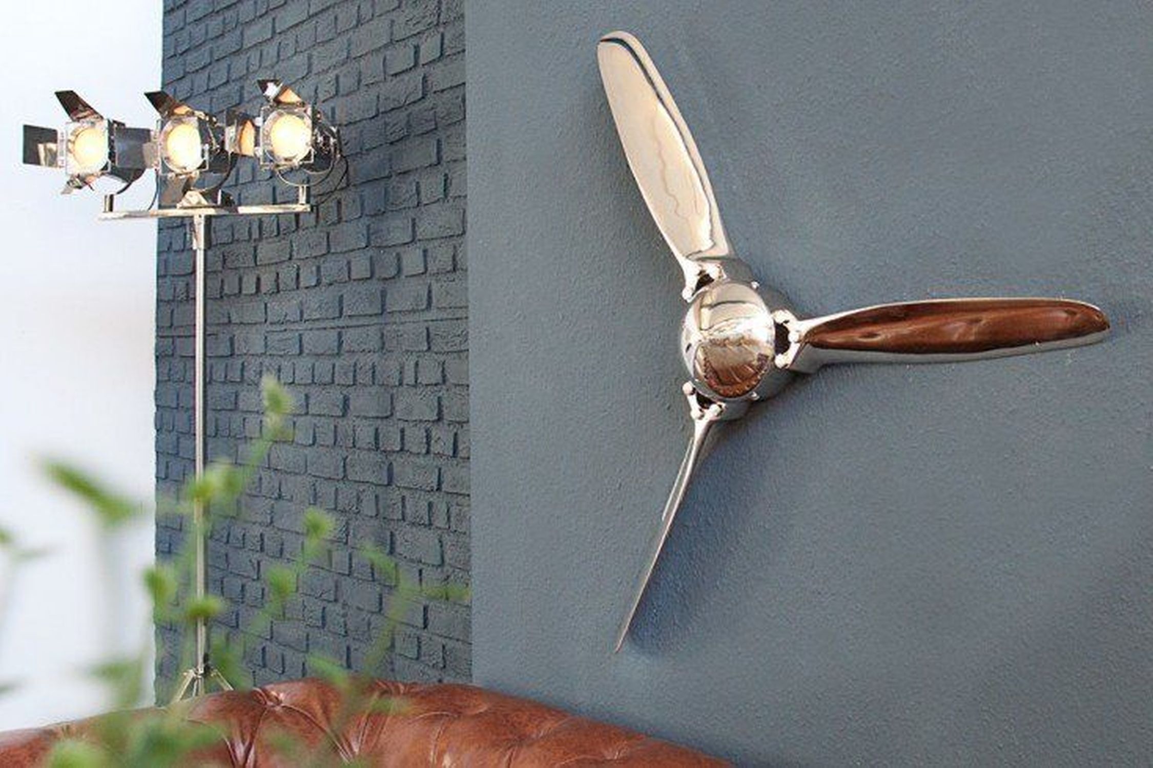 Deko Propeller Wand Metall Handarbeit 60x60 cm in Silber