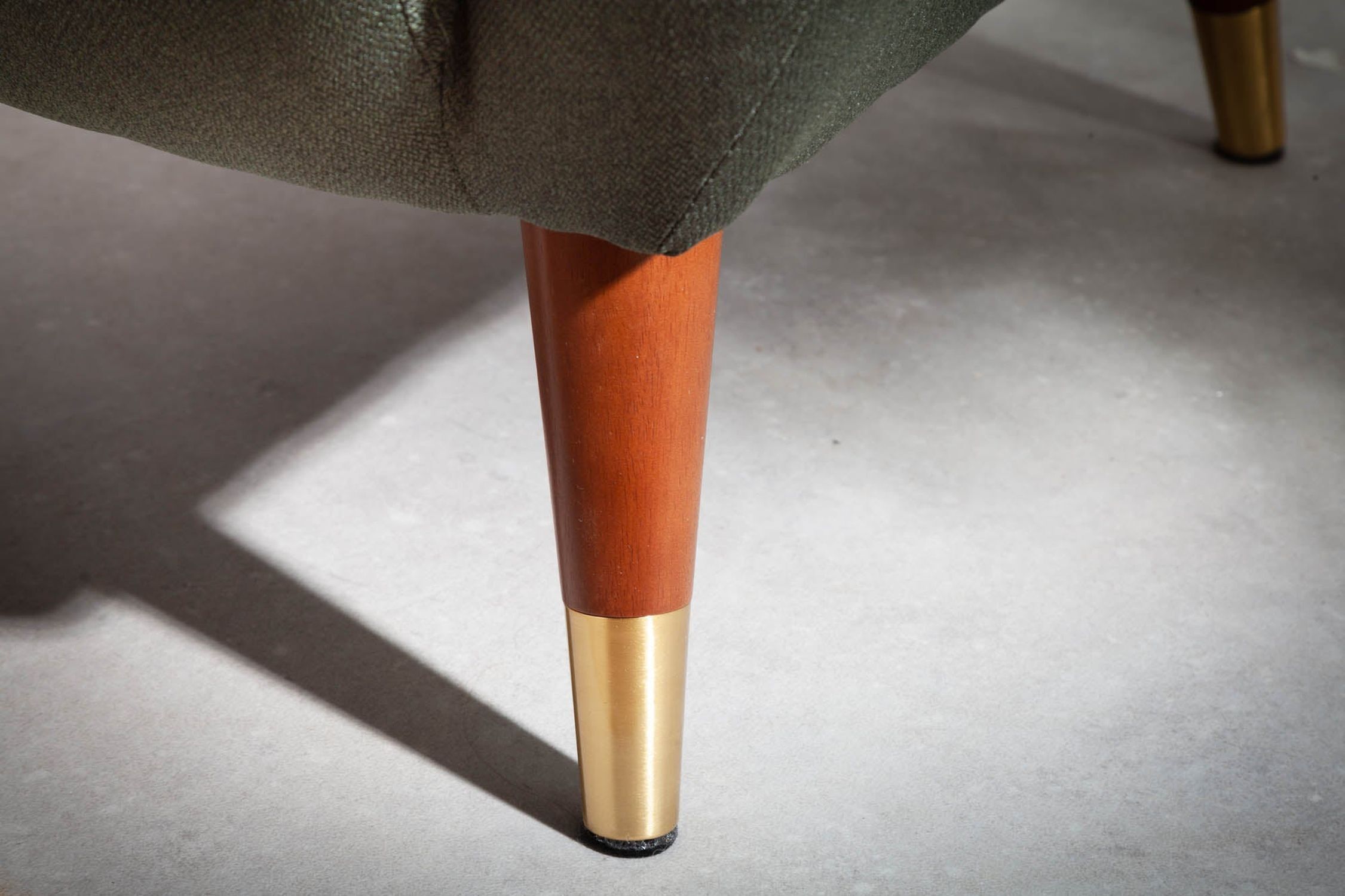 Schuhwerk, Schuh, Drinnen, Innenarchitektur, Mobiliar