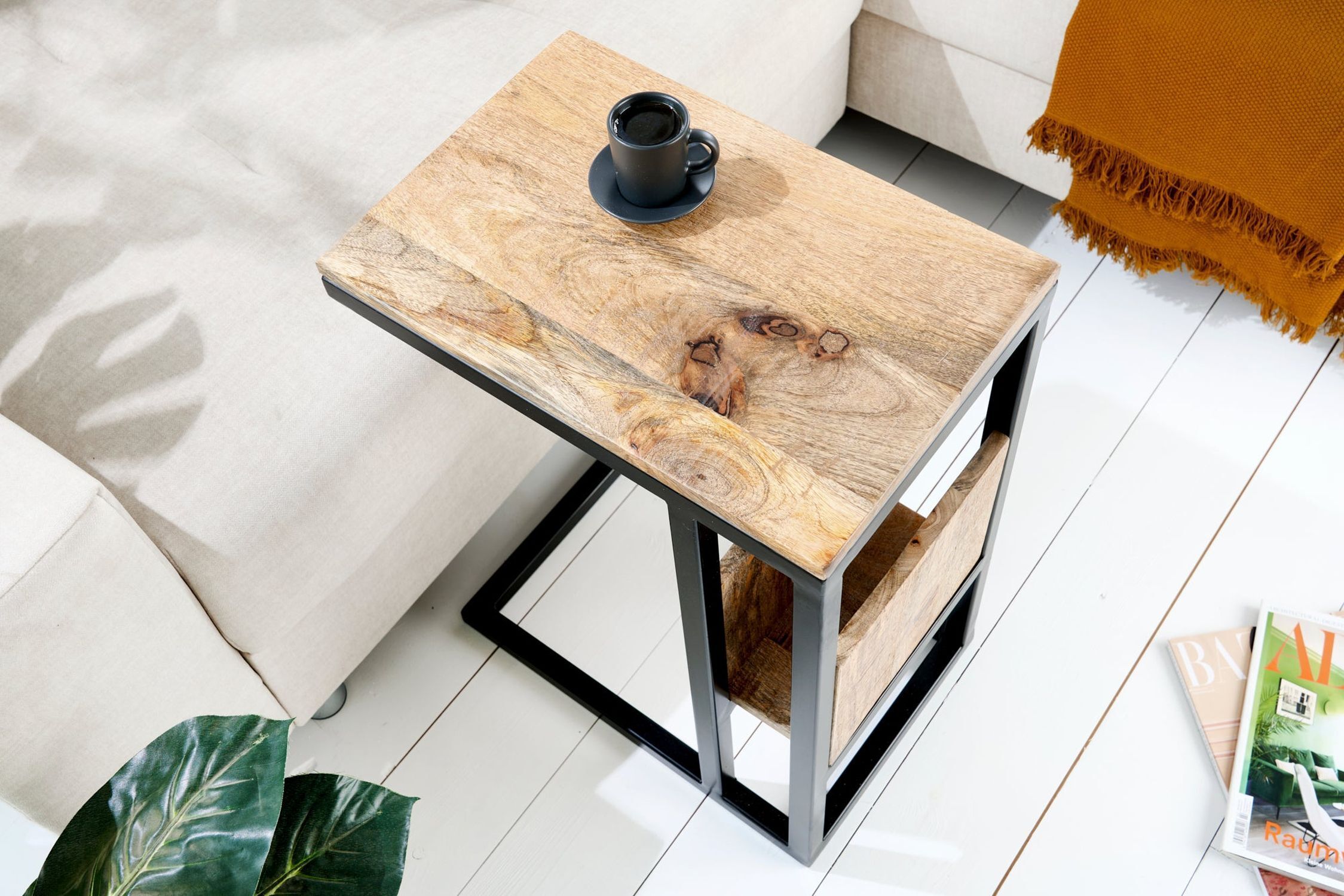 Beistelltisch Mango Holz Metall 45 x 30 cm C-Form
