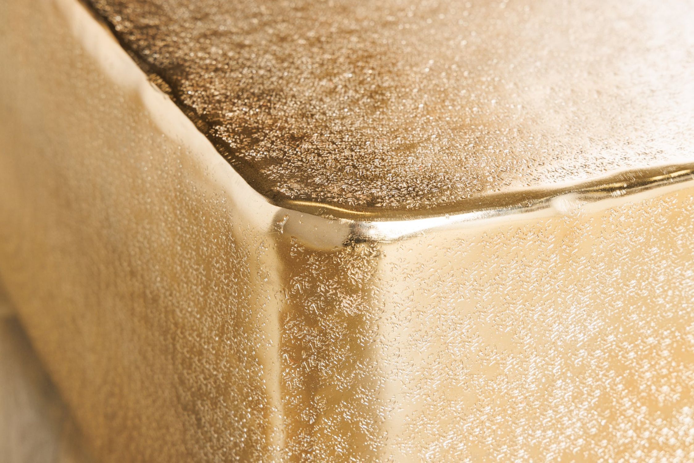 Couchtisch Metall in Gold 68 x 68 cm Handarbeit
