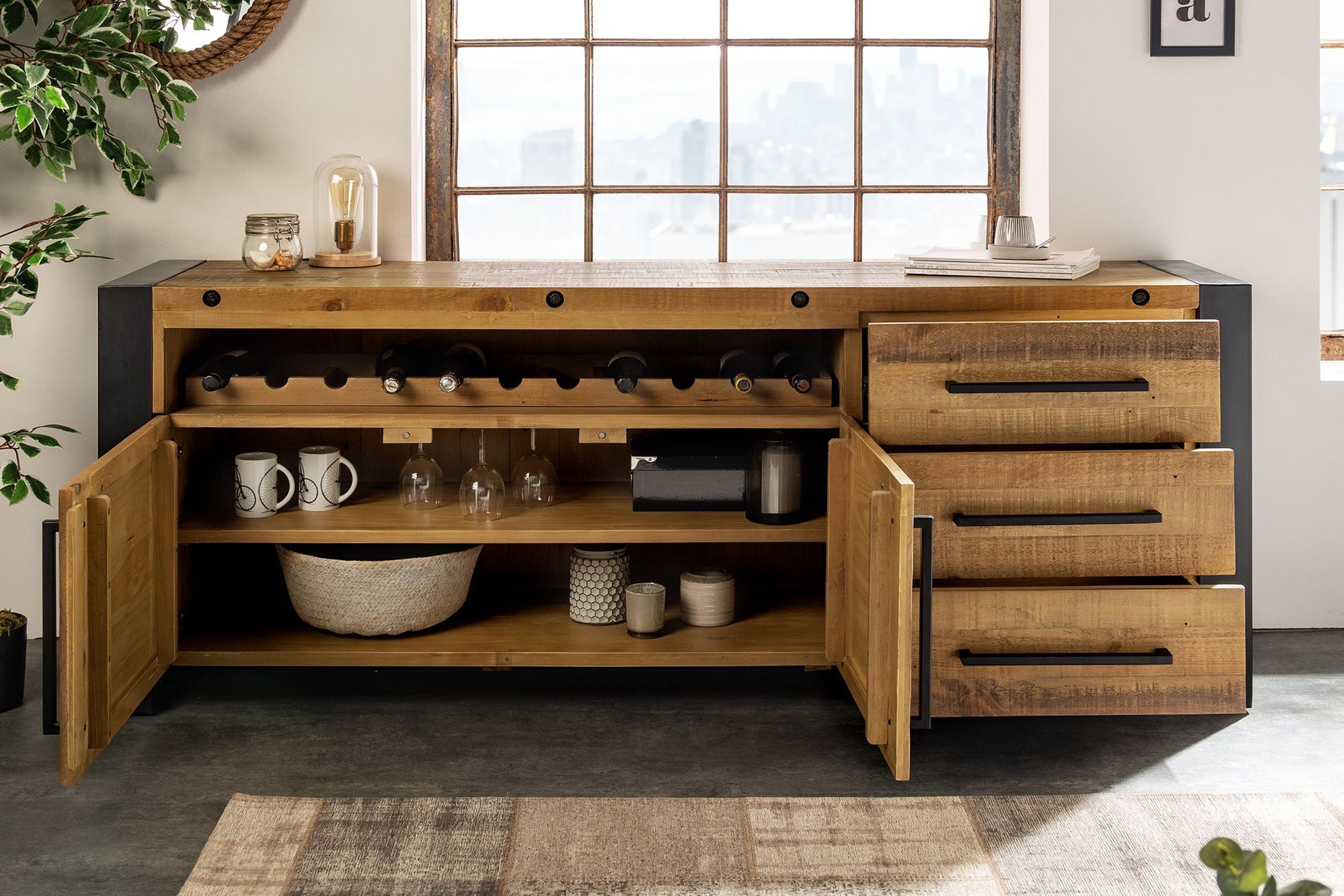 Großes Sideboard Holz Eisen 195 cm breit Industrial Design