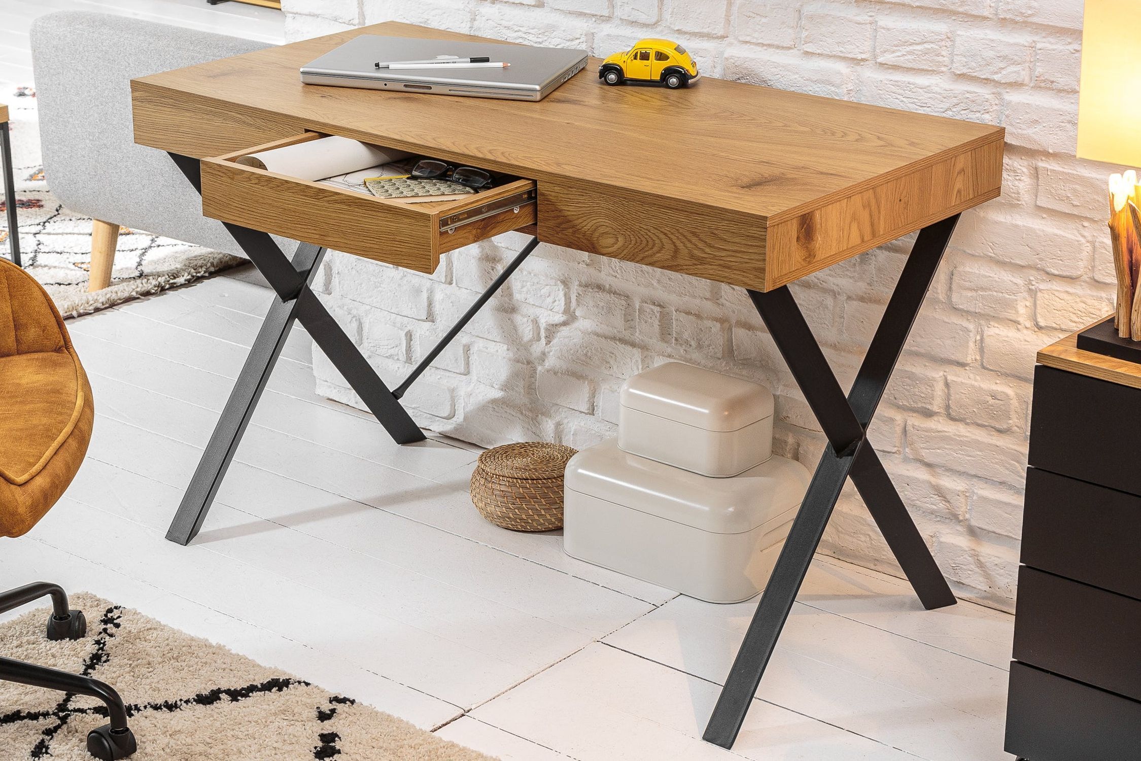 Schreibtisch mit Schublade in Eiche Schwarz 110x76 cm