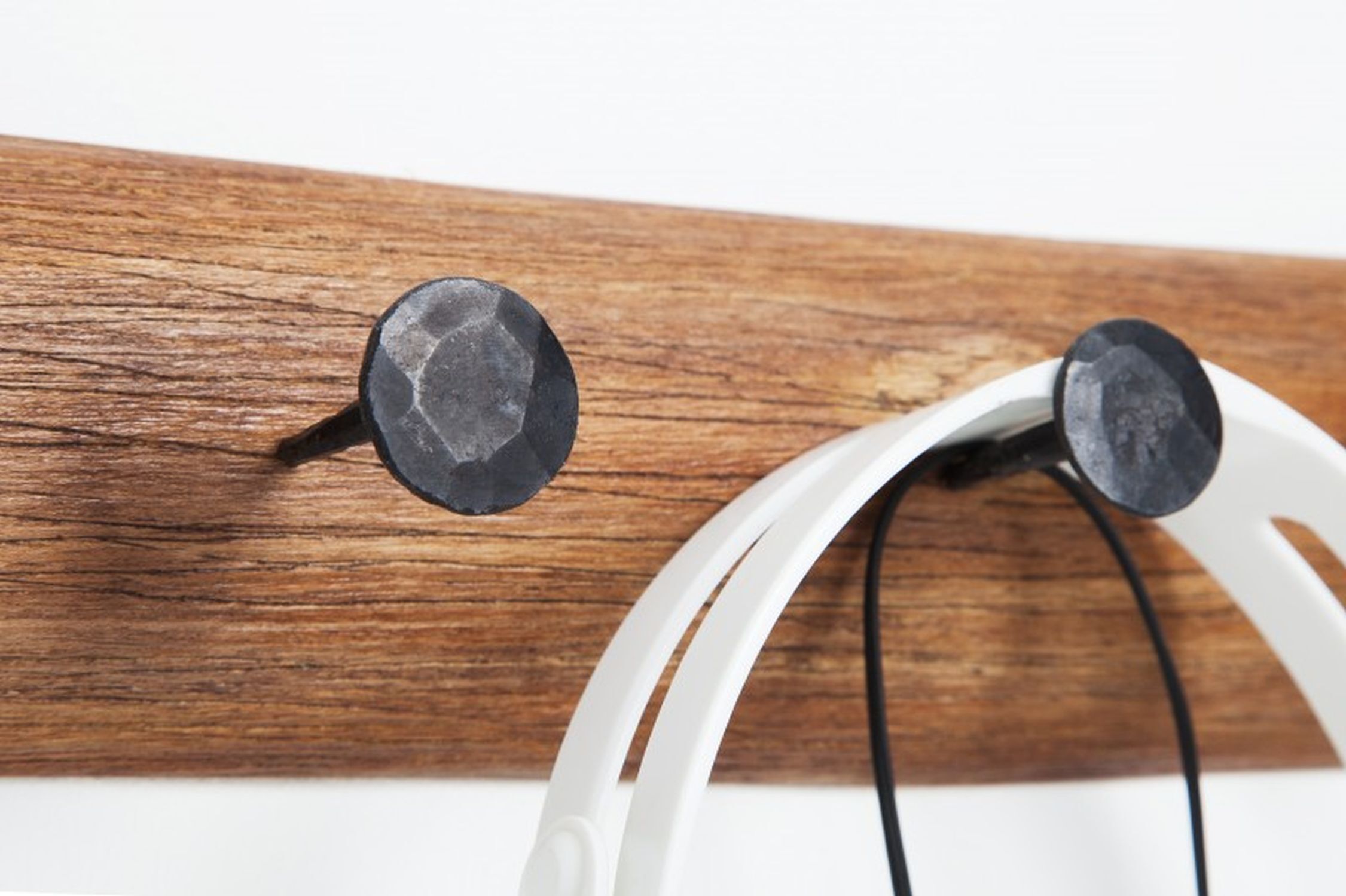 Wandgarderobe Teakholz Metall 100 cm in Natur Schwarz