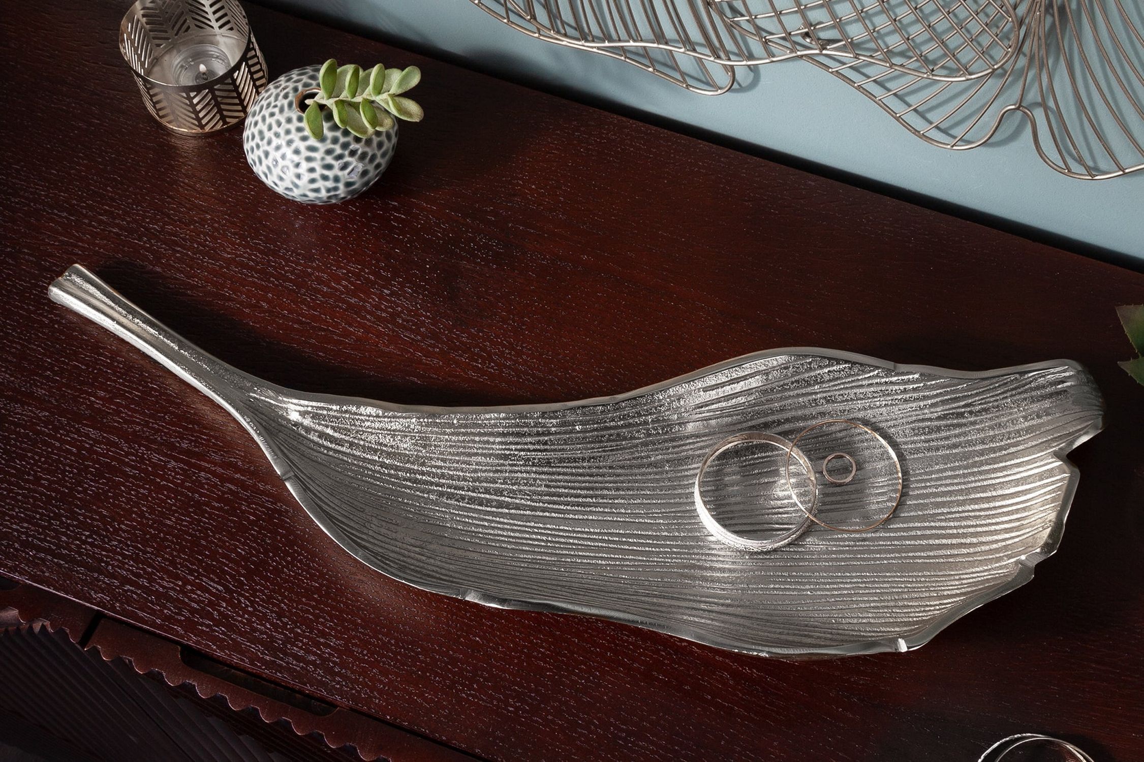 Dekoschale Metall L: 64 cm in Silber Blatt Design Handarbeit