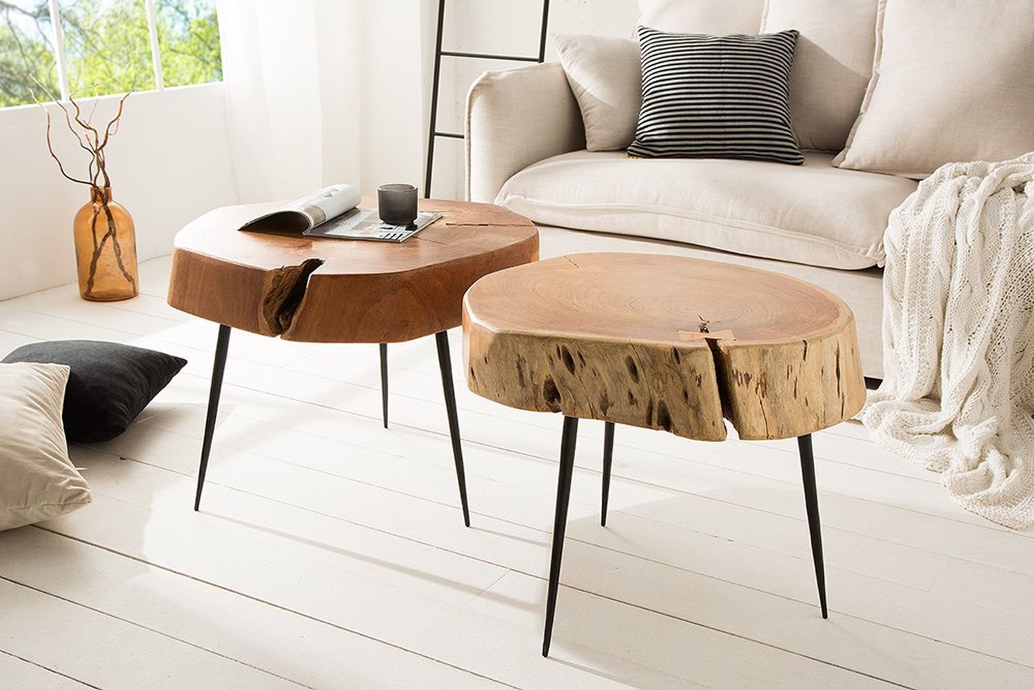 Couchtisch Akazienholz Metall Ø 60 cm in Natur Schwarz