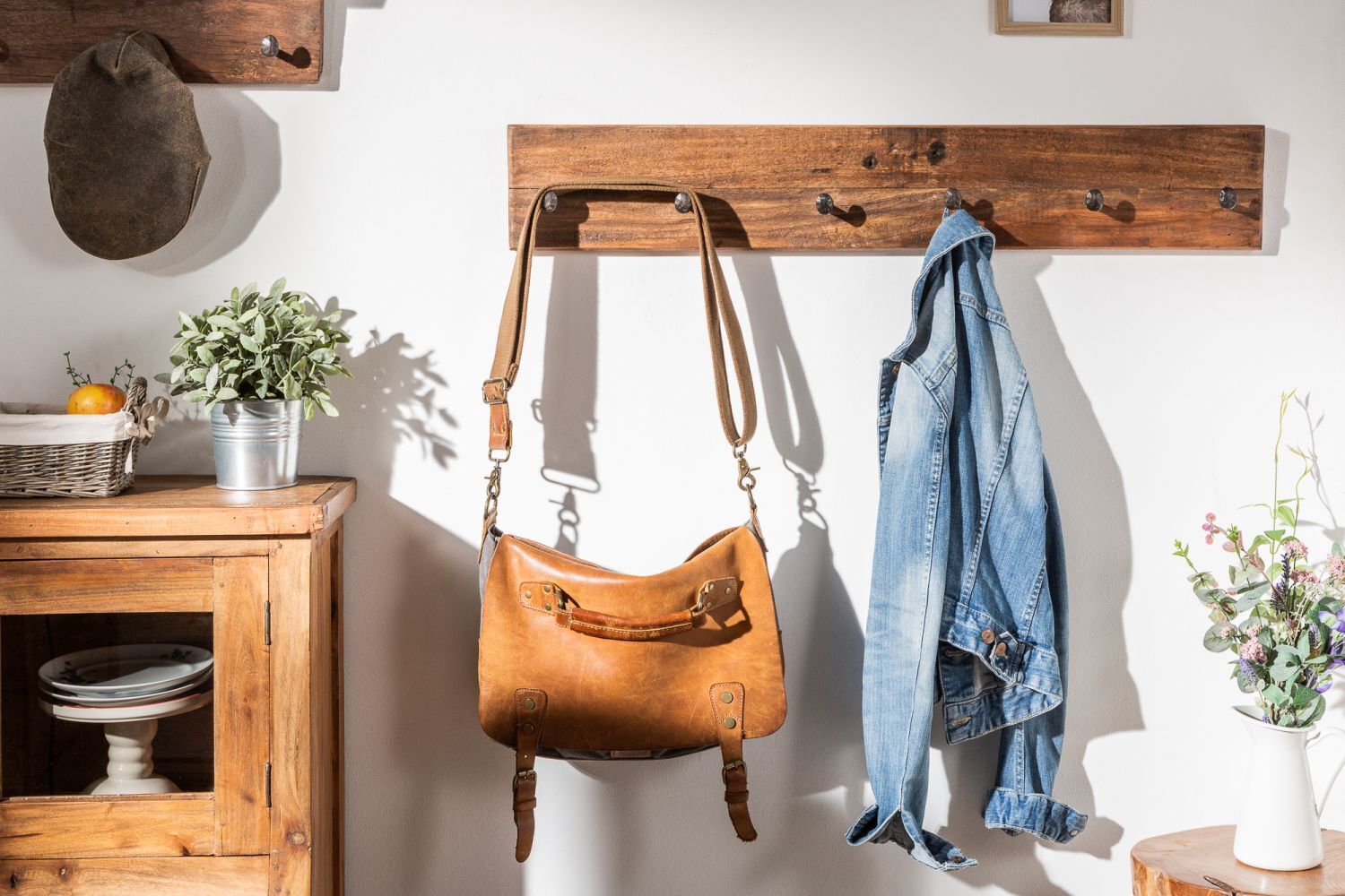 Wandgarderobe recyceltes Teakholz Metall 74 cm in Natur