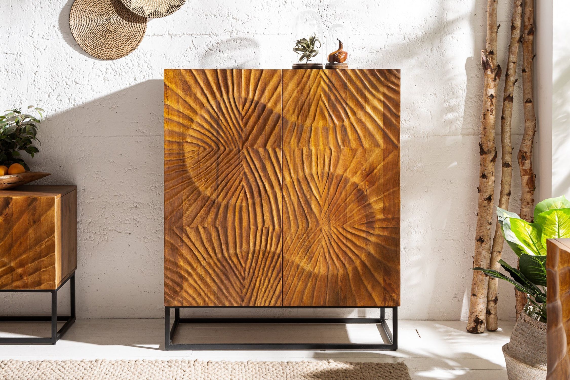Highboard Holz Metall 100 x 120 cm Handarbeit dekorativ
