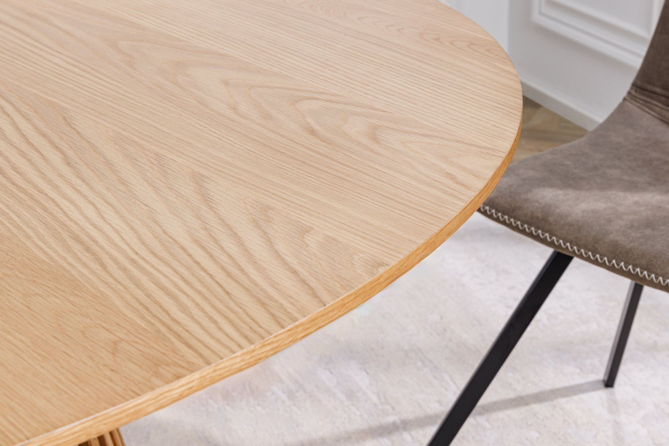Esstisch rund Ø 140 cm H: 75 cm Säulenfuß Japandi